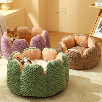 Petal-Shaped Cozy Pet Bed: Soft Plush Round Cushion for Dogs & Cats